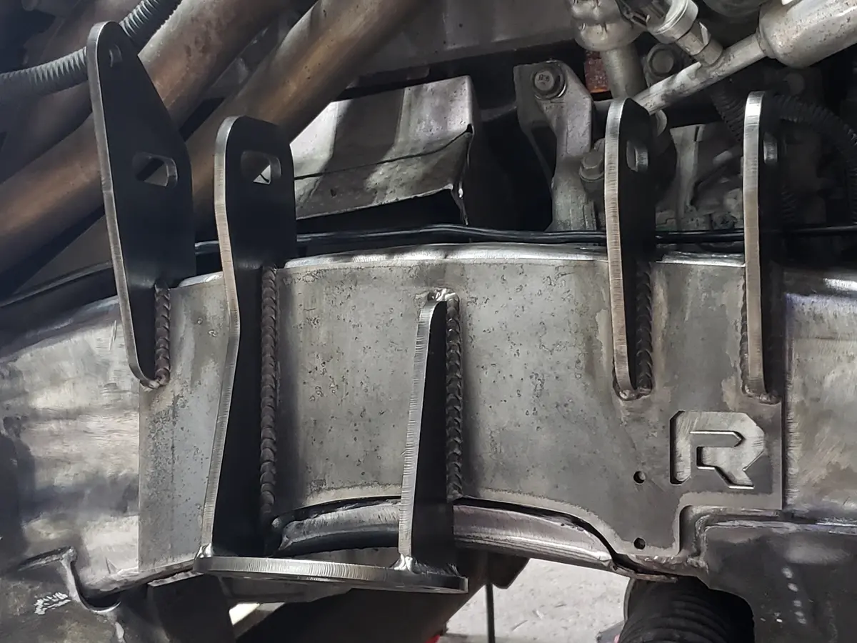 2007-2013 Front Air Suspension Kit, Silverado, Sierra, Front Bag Kit, Air Suspension Arms, 1