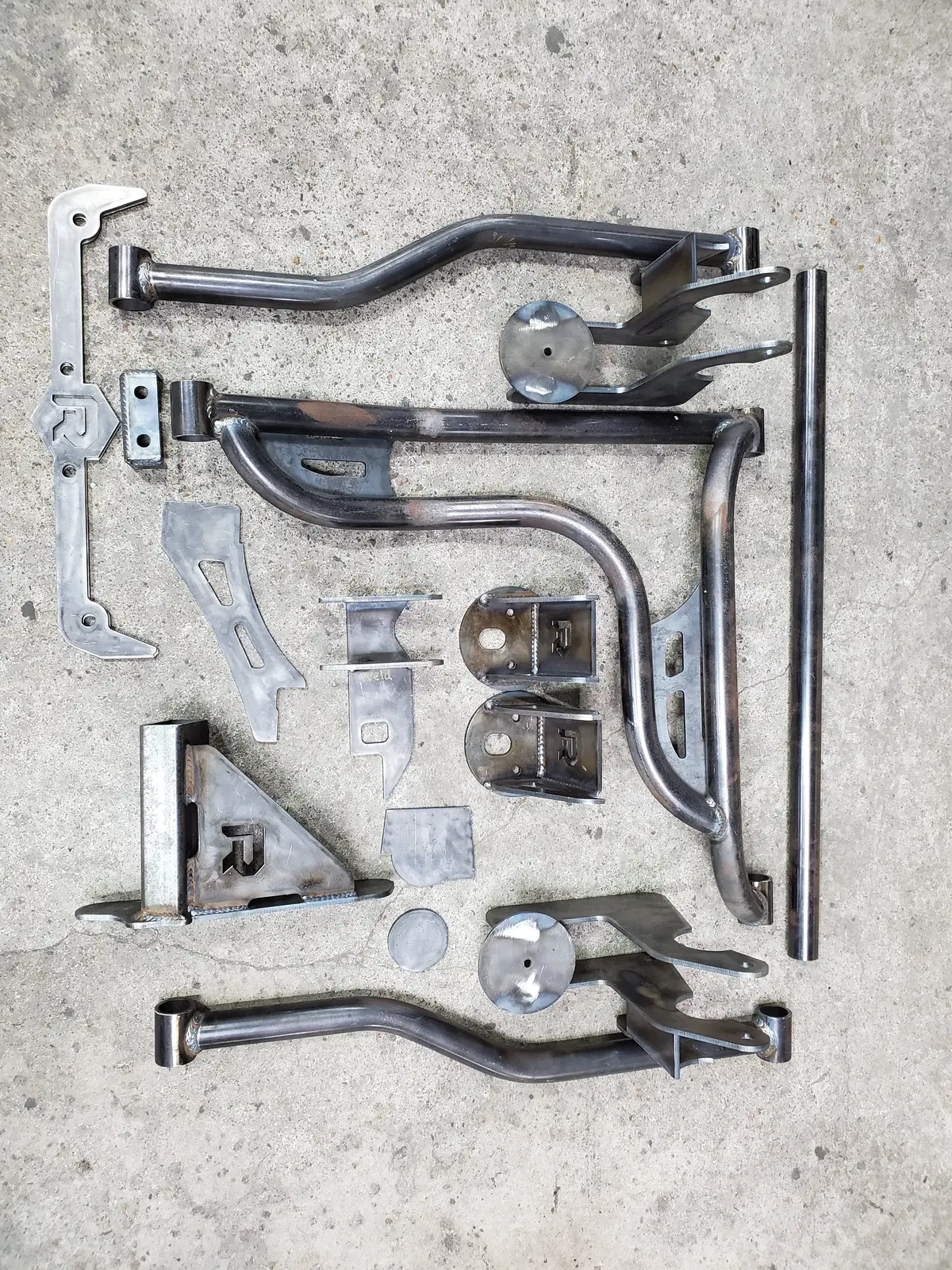 2007-2013 Silverado Sierra Rear Airbag Suspension Kit For Big Lip Billet Wheels 3 Link Wishbone Kit 1