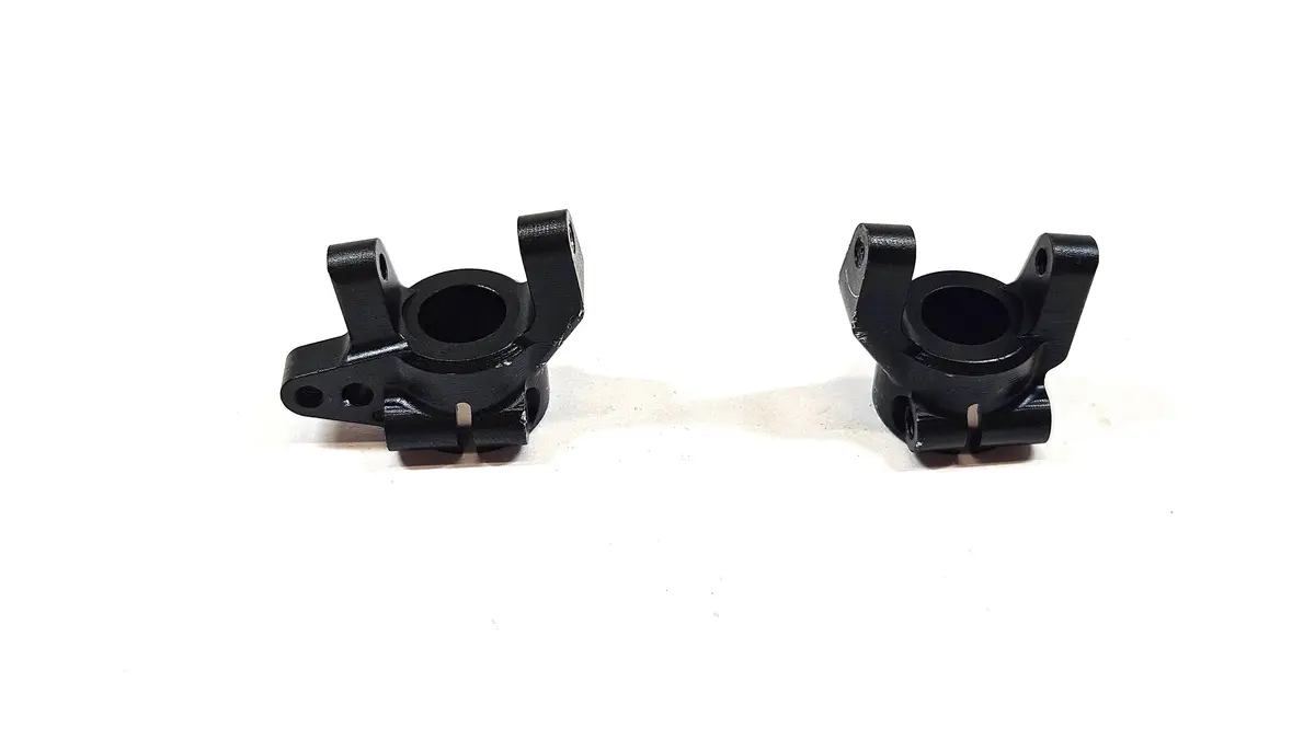 Aluminum C-Hubs For Axial Ar44 Straight 3Piece Axles 1