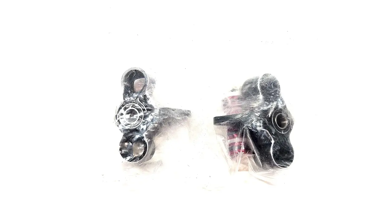 Hotracing Aluminum Steering Knuckles For Arrma 6S 4Wd Trucks 1