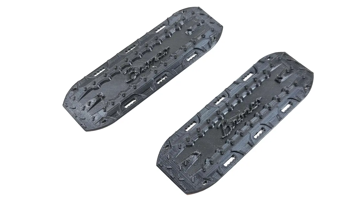 3D Printed Scale Sand Ramps / Traction Boards (Bronco Themed) 1