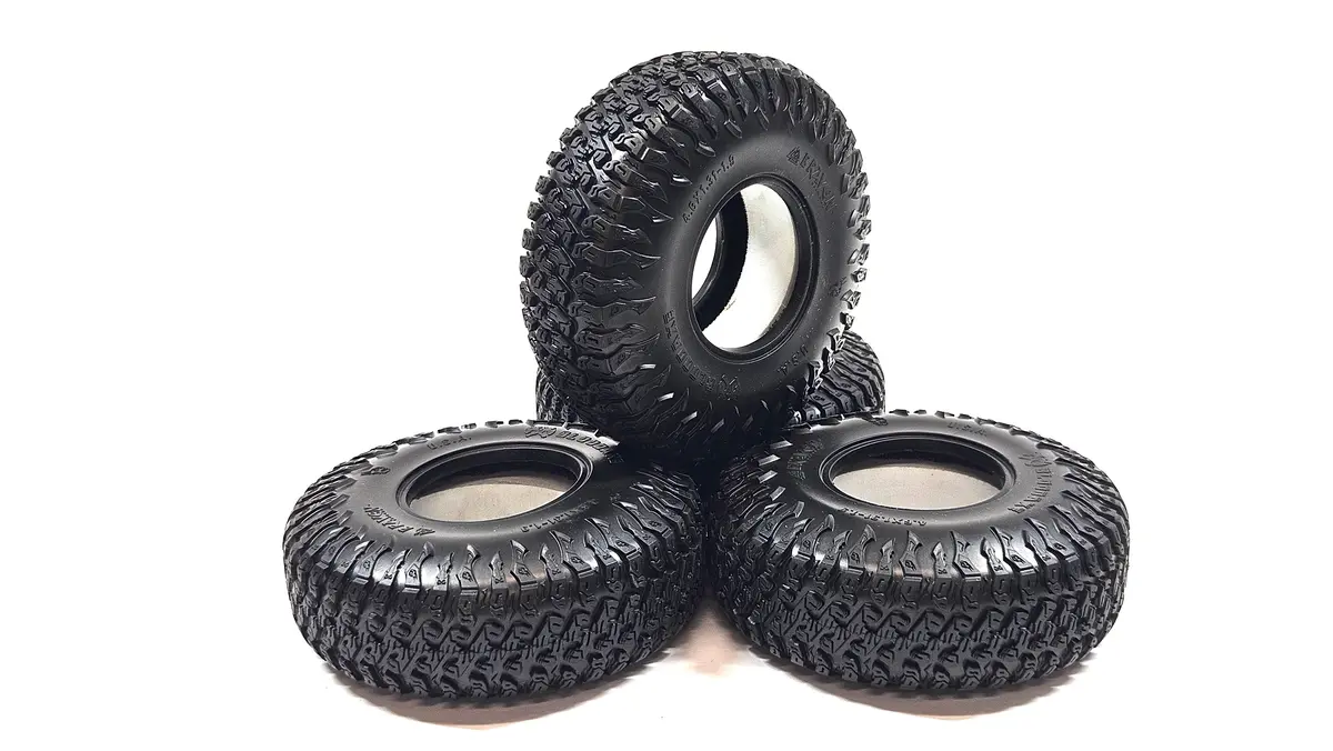 Pit Bull Rc 1.9 4.6 Braven Bloodaxe Tires (Stretched On 2.2 Previously) 1