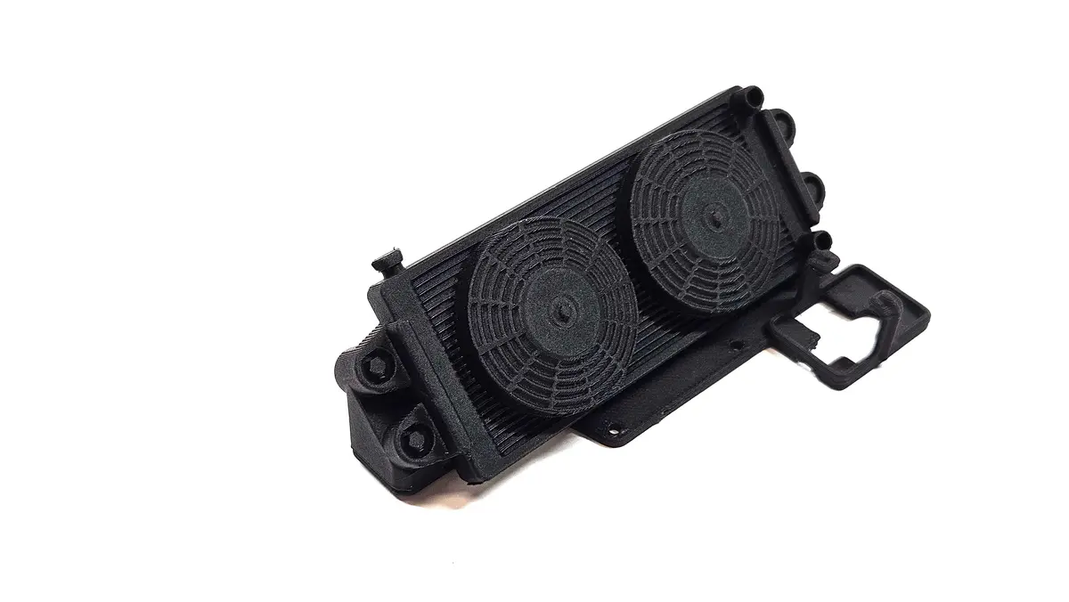 Knight Customs 3D Printed Scale Radiator Fan For Vanquish Optic 1
