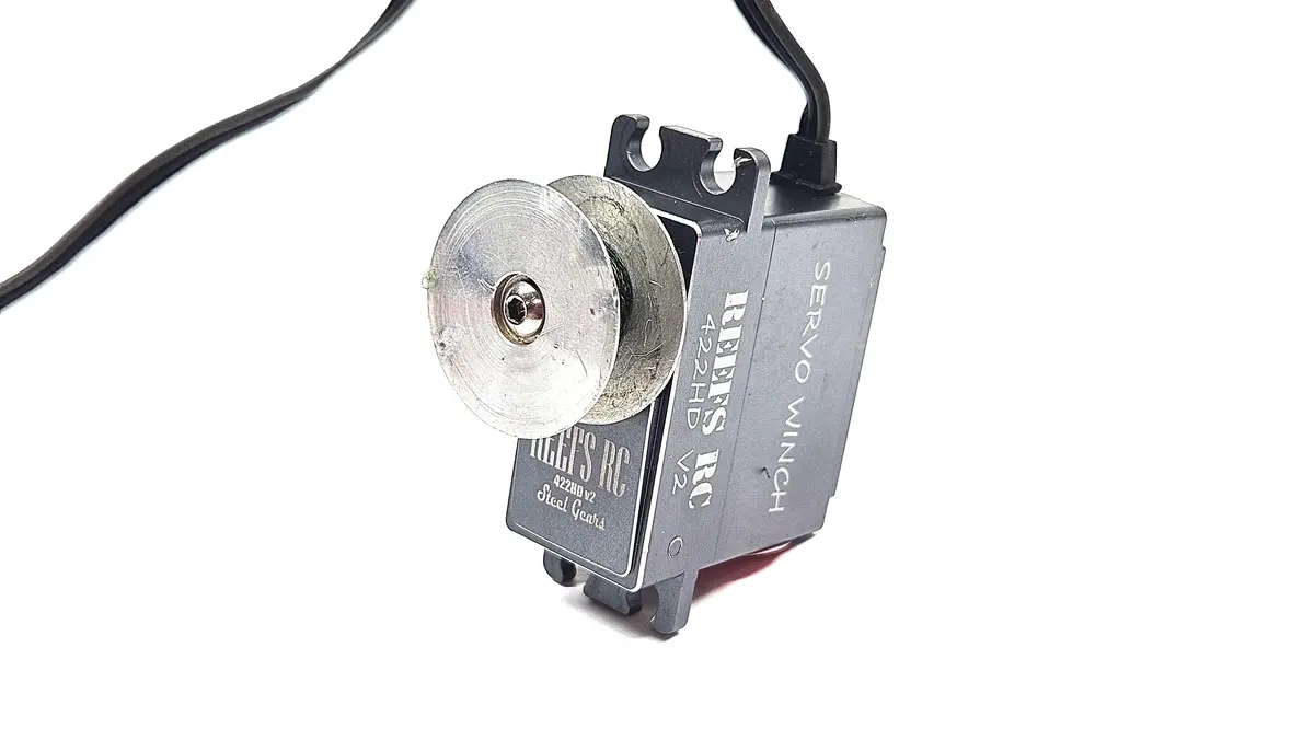 Reefs Rc 422Hd V2 Servo Winch W/ Billet Spool 1