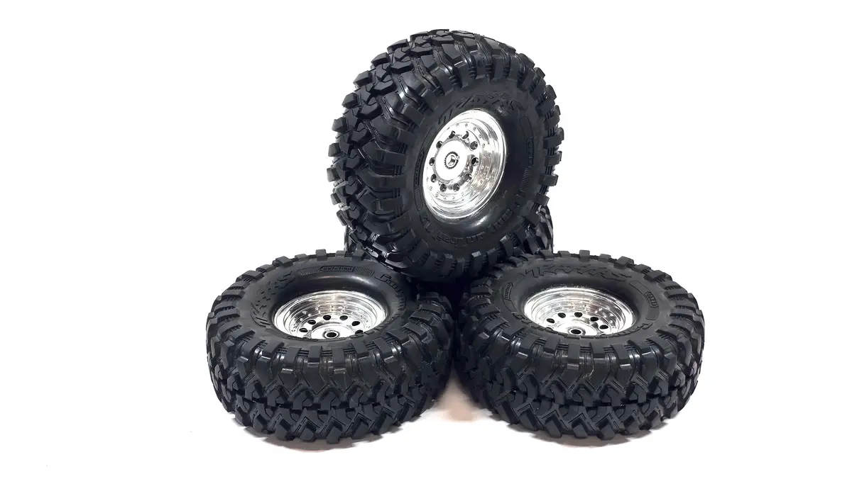 Traxxas Trx4 1.9 Canyon Trail Tires Glued To Plastic Chrome Wheels Set Of 4 1