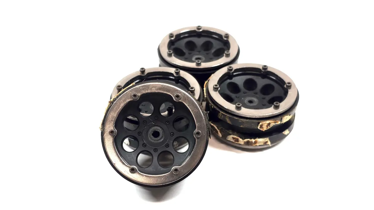 Axial 1.9 Plastic Bead Lock Wheels Set Of 4 1