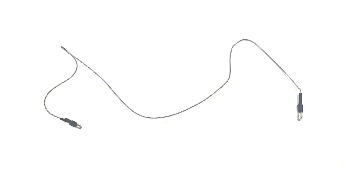 Scale Metal Cable 1
