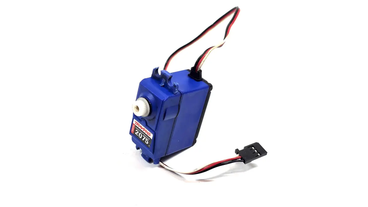 Traxxas 2075 Waterproof Steering Servo 1