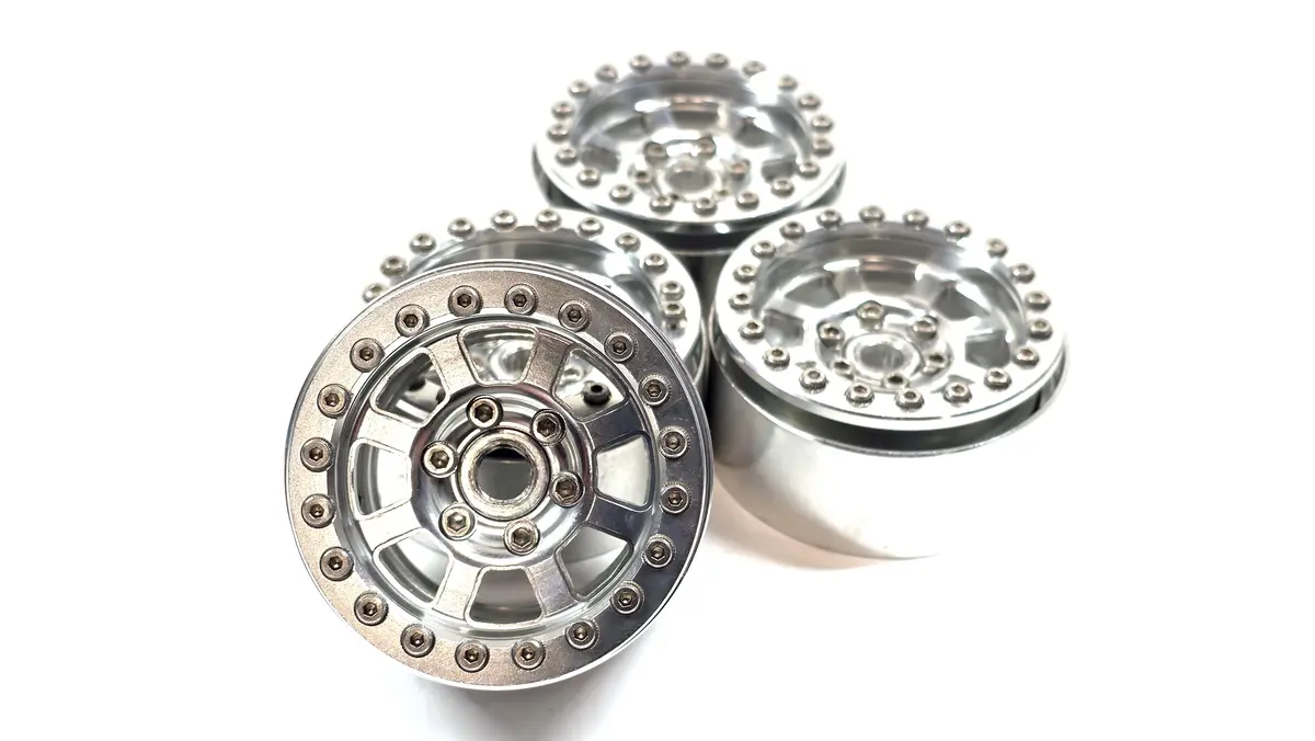 1.9 Ssd Rc Silver Assassin Bead Lock Wheels W/ Hubs 1