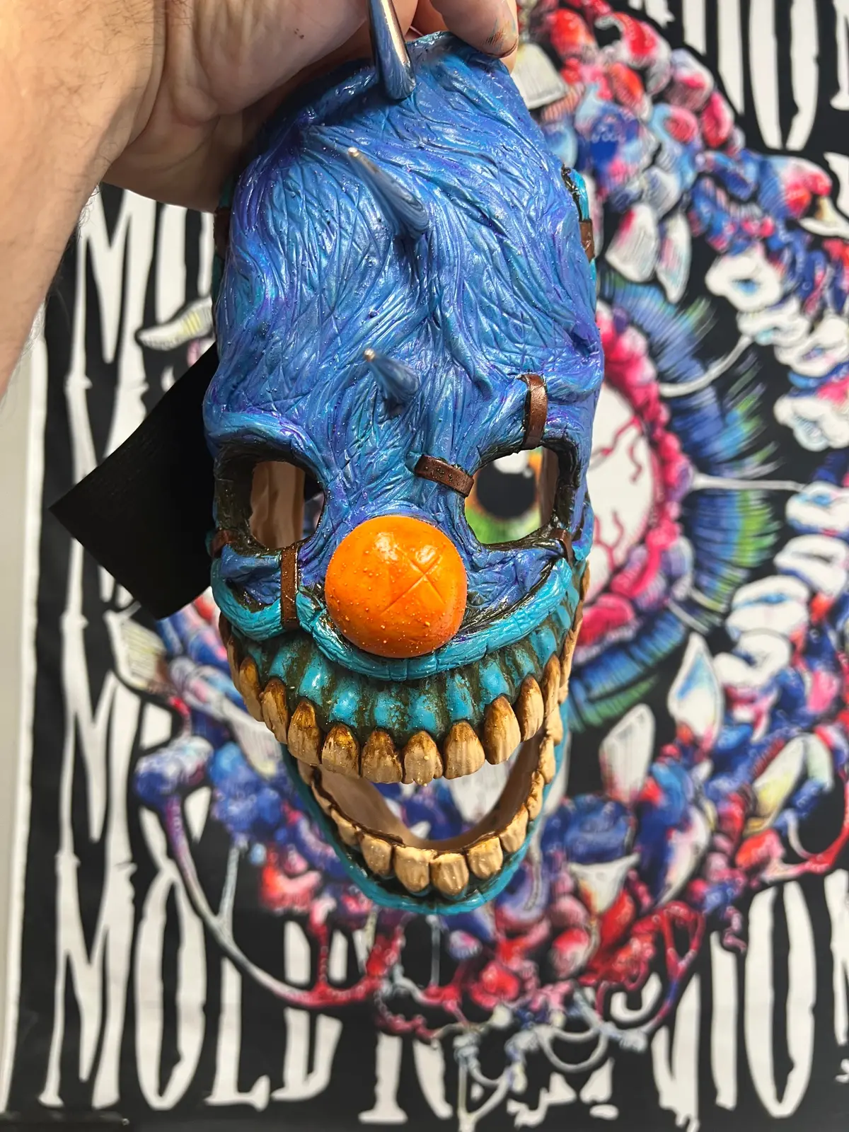 Blue Chuckles The Moldy Clown Mask 1