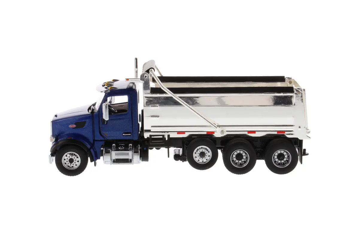 1:50 Peterbilt 567 Sffa Tandem With Pusher Axle Dump Truck, Legendary Blue Cab, 71073 1