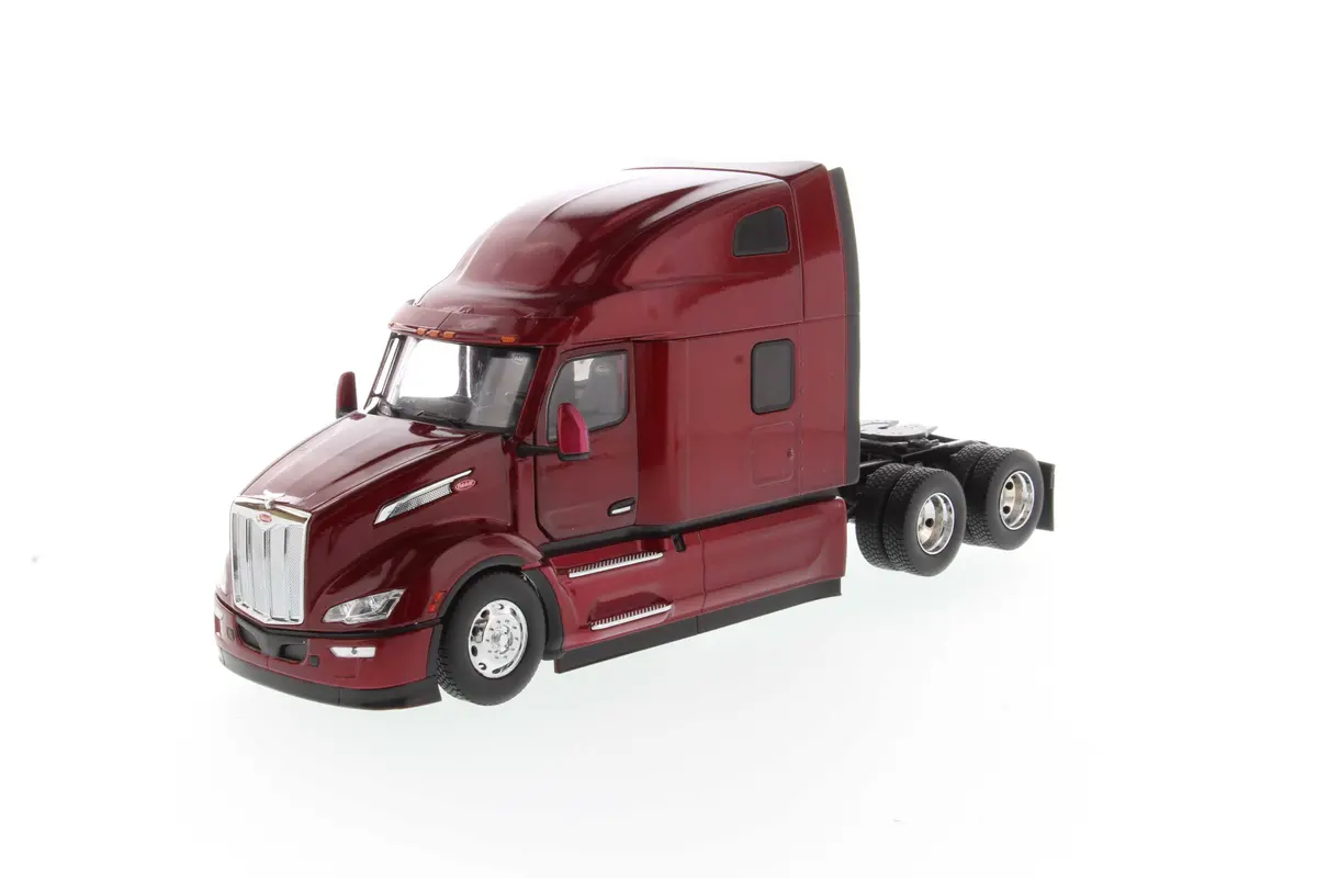 1:32 Peterbilt Model 579 Ultraloft Tractor, Transport Series, 71091 1