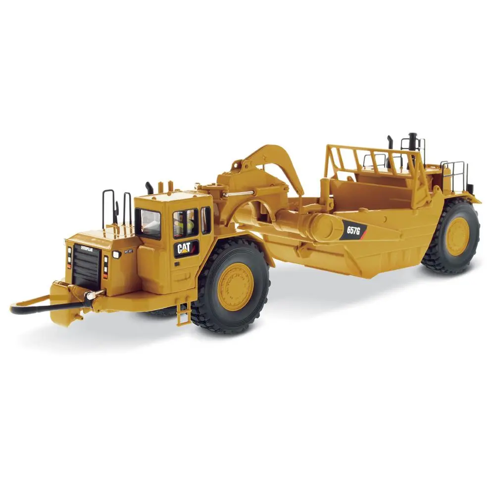 1:50 Cat® 657G Wheel Tractor Scraper Core Classics, 85175C 1