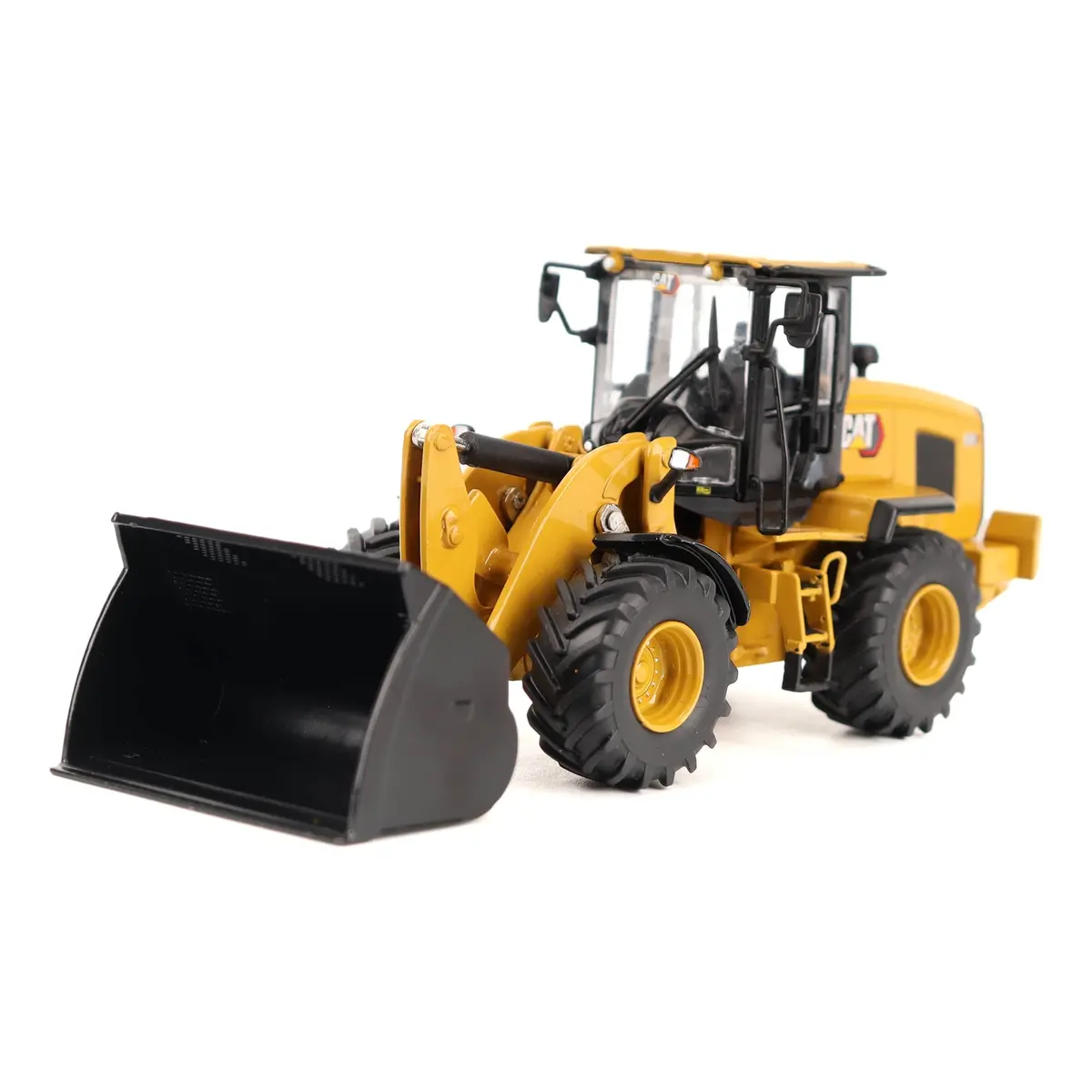 1:50 Cat 938 Wheel Loader, High Line Series, 85782 ***New Incoming June 1