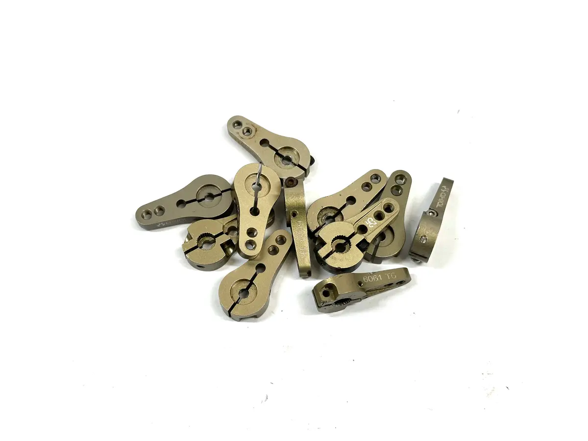 Used Axial Clamping Servo Horns (Multiple Sizes Available) 1