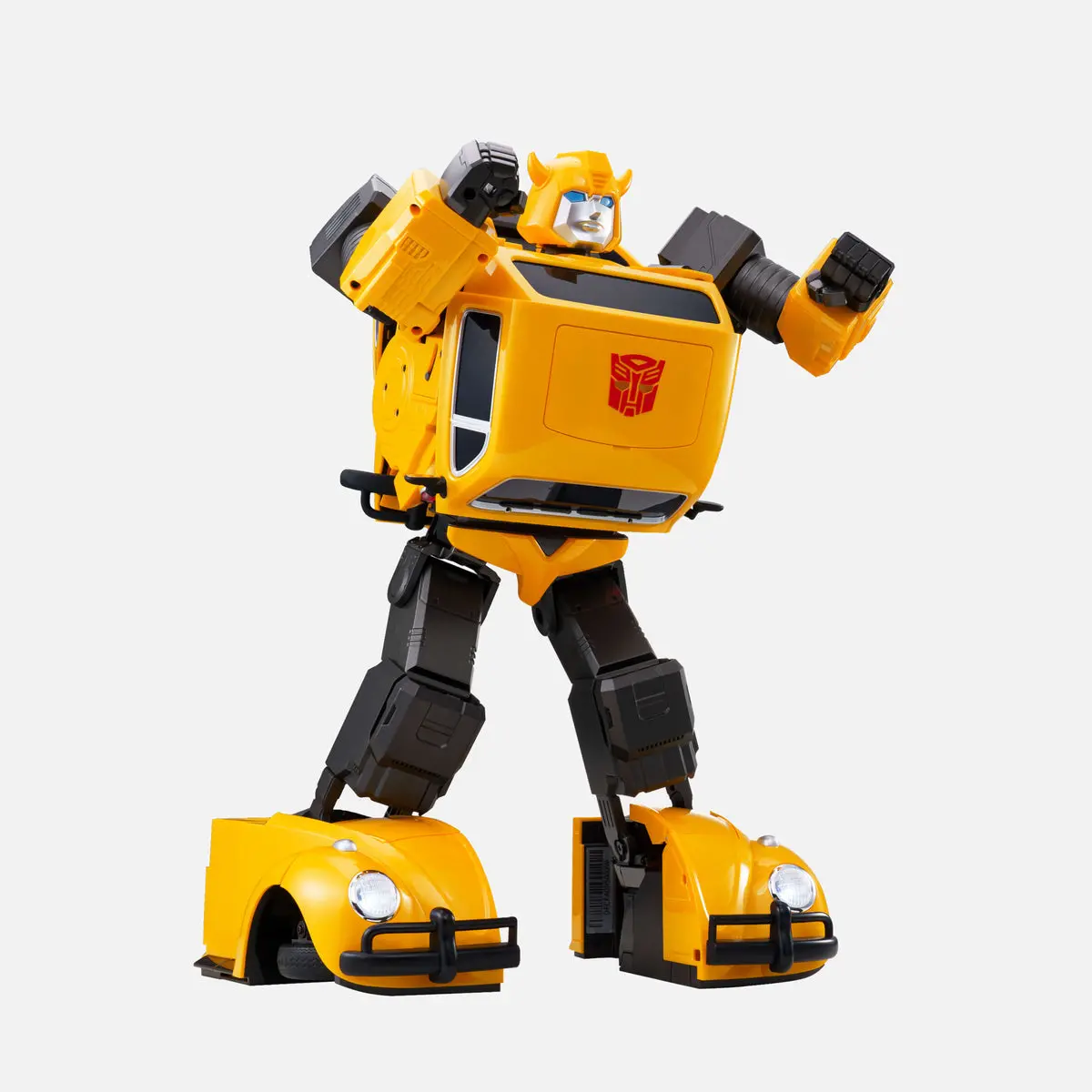 Flagship Bumblebee Auto-Converting Robot Robosen 1