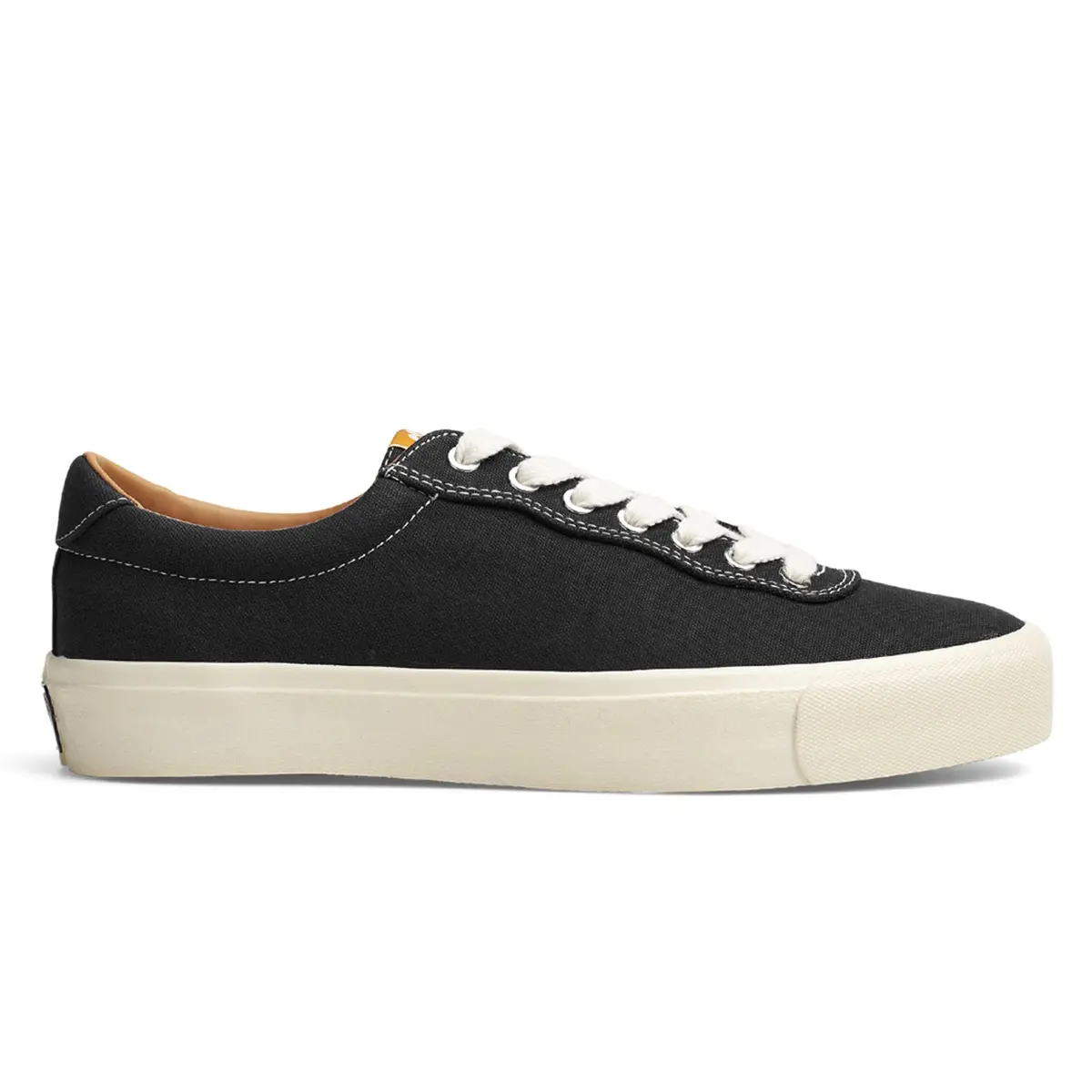 Last Resort Ab Vm001 Canvas Lo Black/White 1