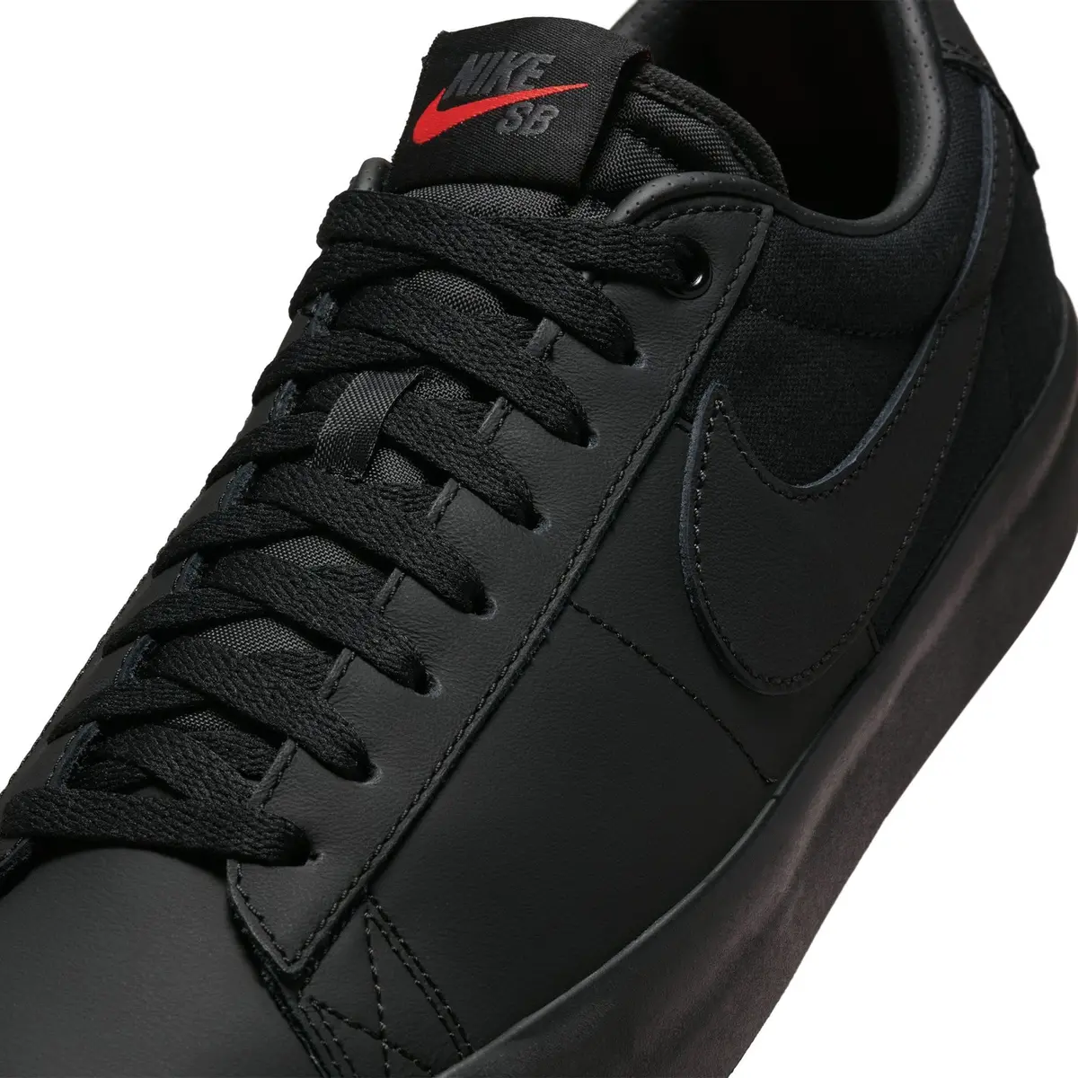 Nike Sb Gt Blazer Low Iso Triple Black 9
