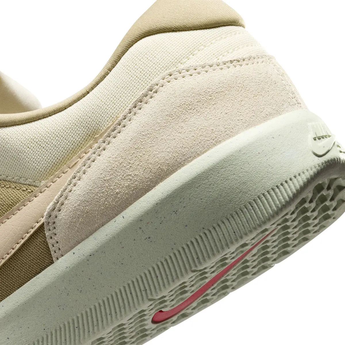 Nike Sb Force 58 Coconut Milk/Neutral Olive/University Red/Linen 9
