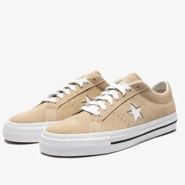 Converse Cons One Star Oat Milk / Black / White 1