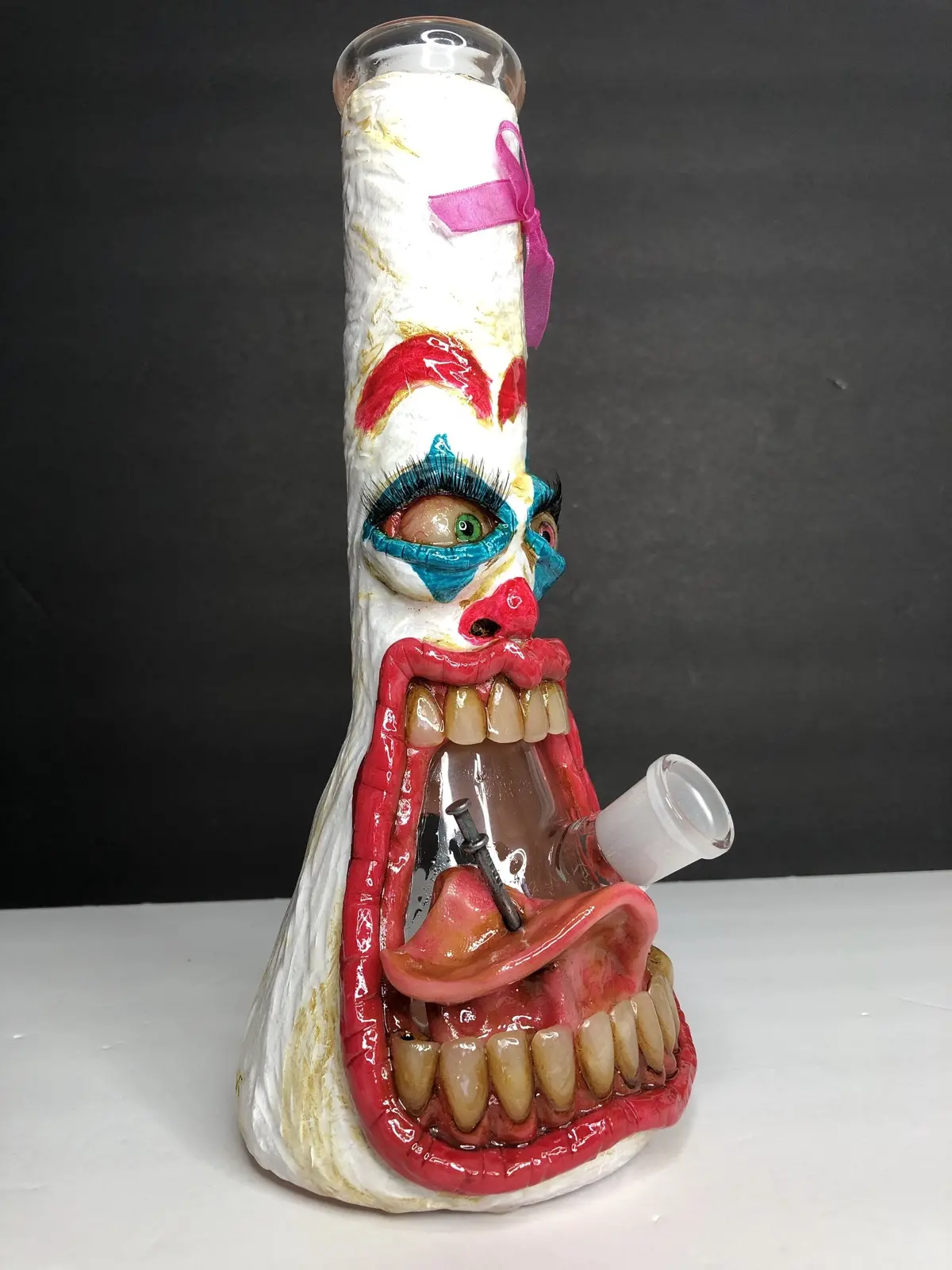 Lady Joker: Water Pipe 1