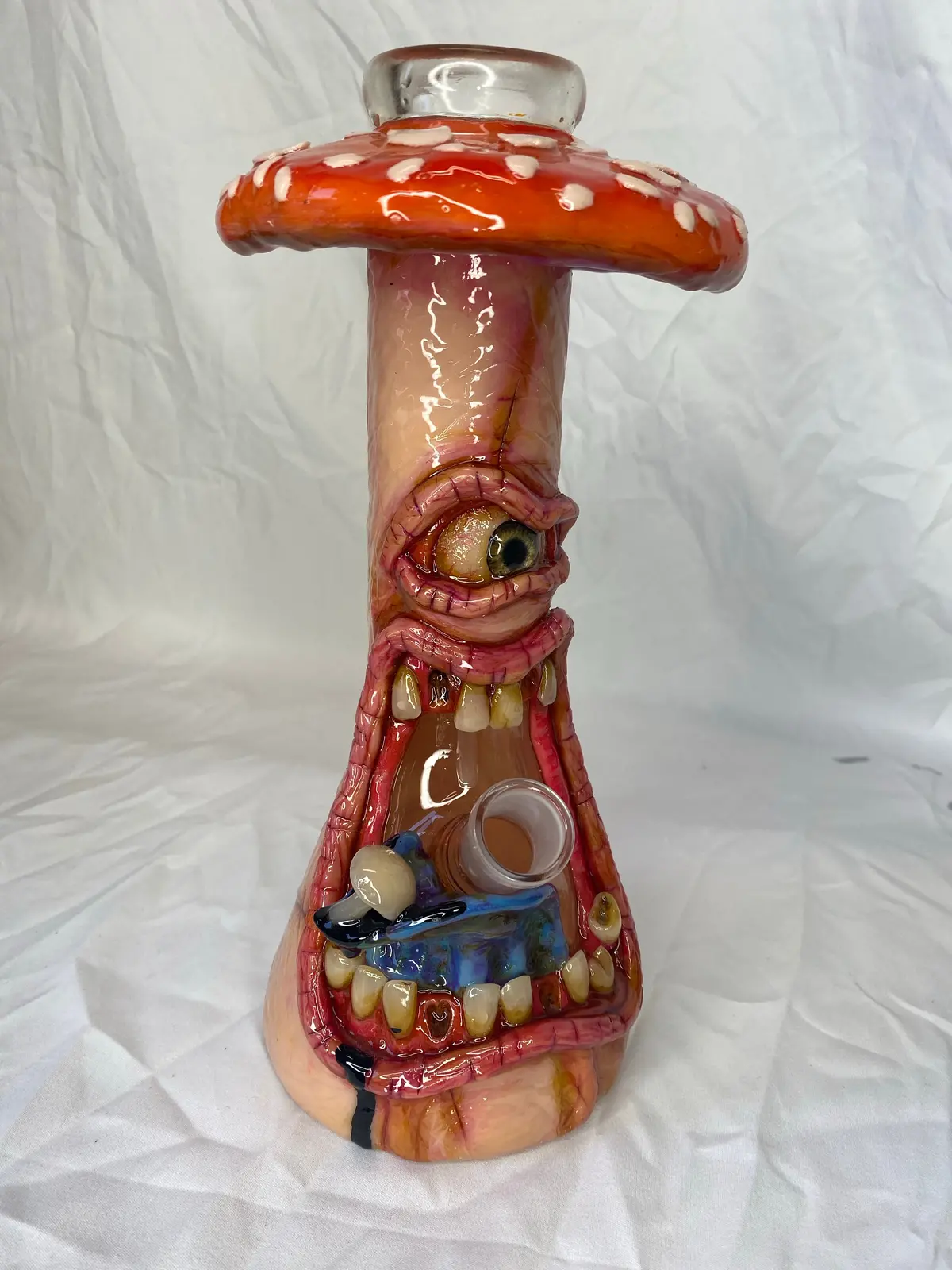 Amanita Cletus: Water Pipe 1