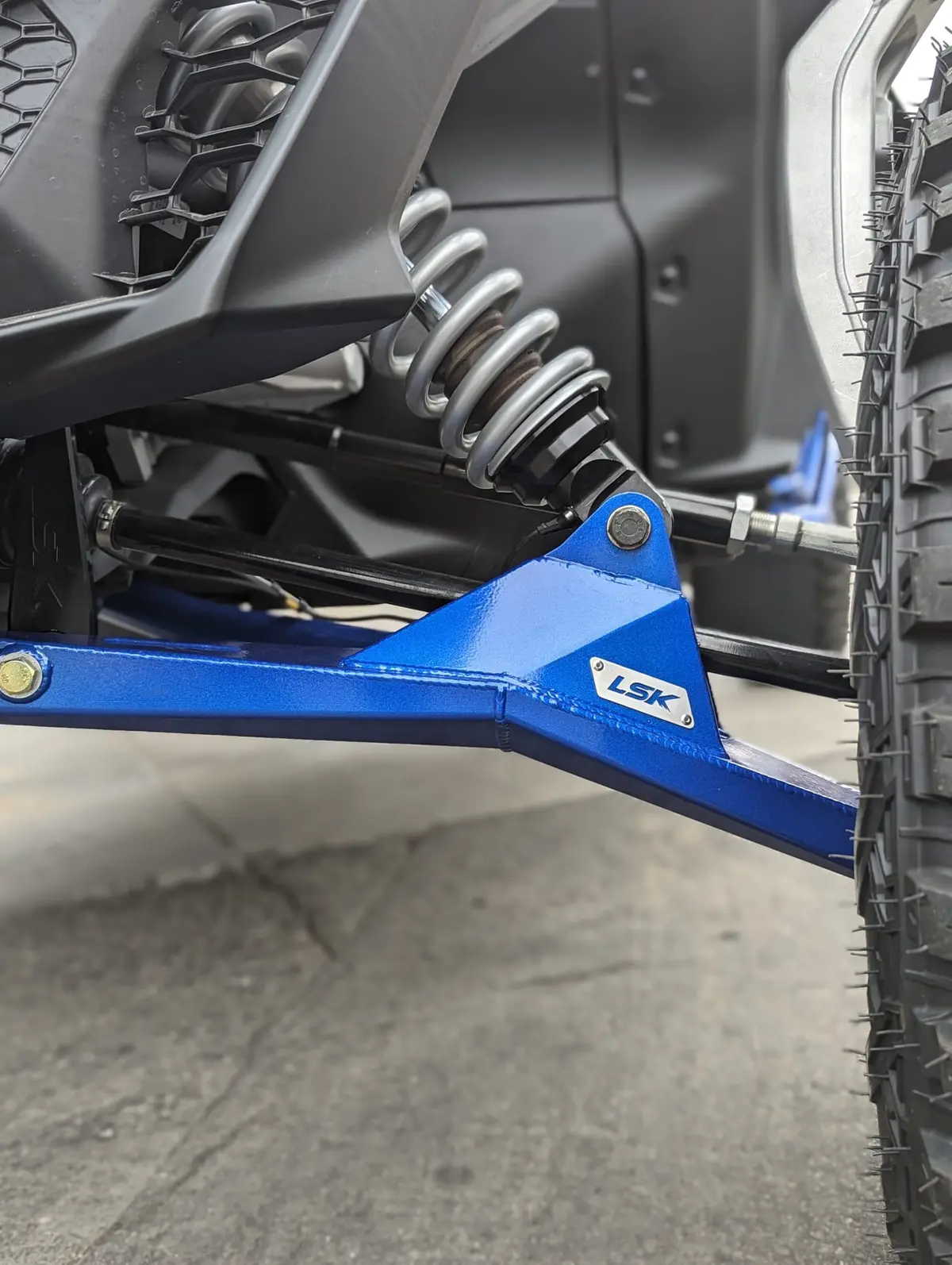 Lsk Can-Am Maverick R Desert Series Lower Control Arm 1