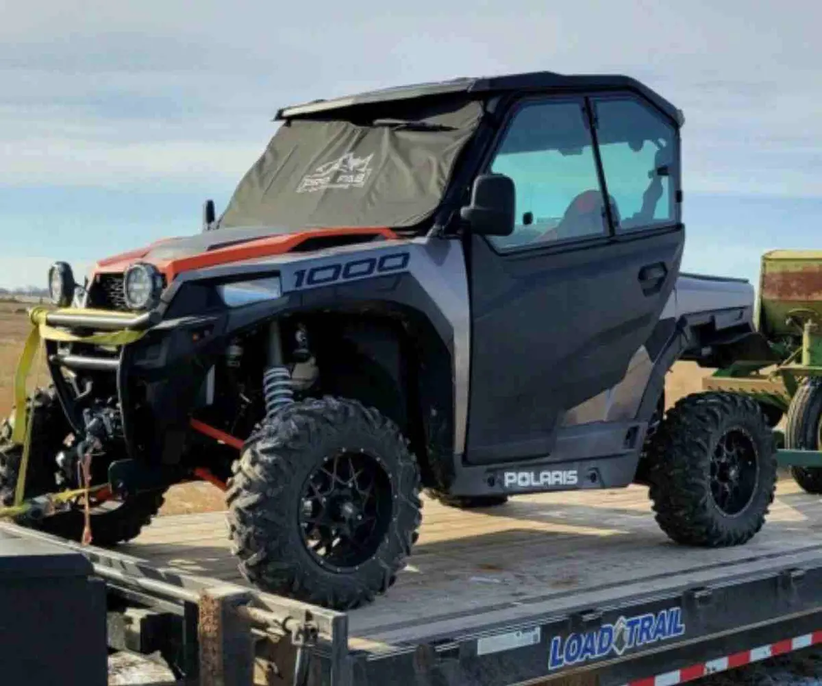 Padded Windshield Cover For Polaris General 1