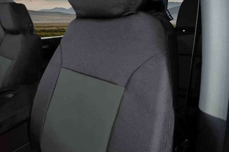 Covercraft Endura Precisionfit Second Row Seat Covers For 2018–2024 Jeep Wrangler – Black/Charcoal 1